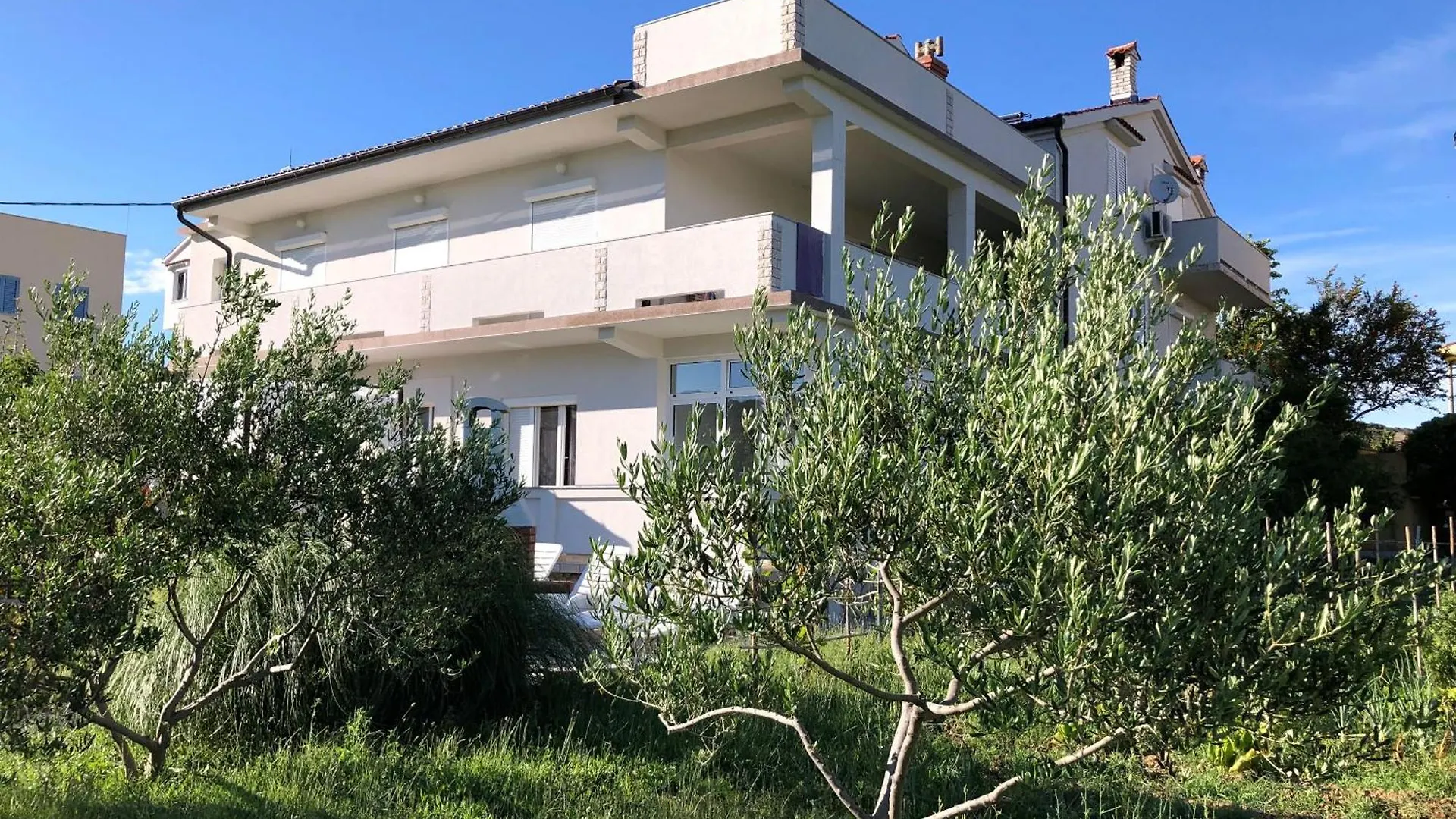 Erdgeschosswohnung Mit Terrasse Fuer Sechs Personen Kampor Croatia